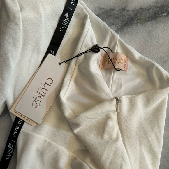 CLUB L LONDON WHITE DRESS - Picture 4 of 4